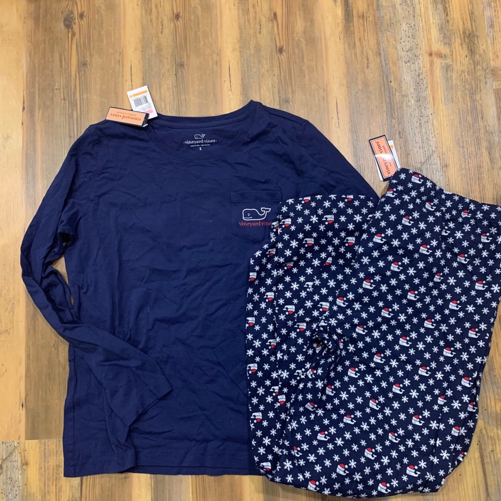 Vineyard Vines Pajama Set